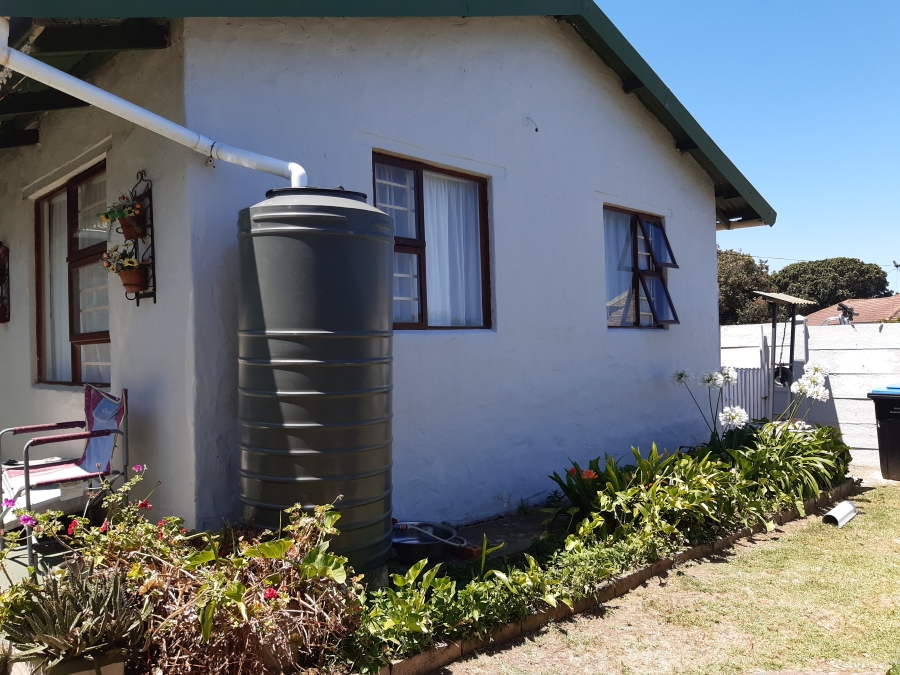 4 Bedroom Property for Sale in Aston Bay Eastern Cape